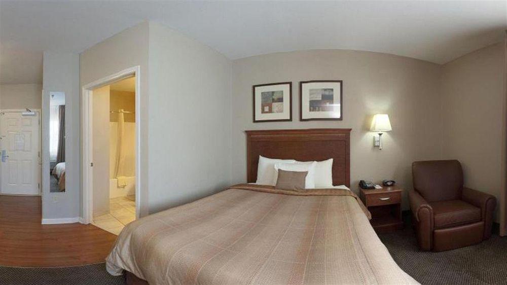 Candlewood Suites Clarksville By Ihg Exterior foto