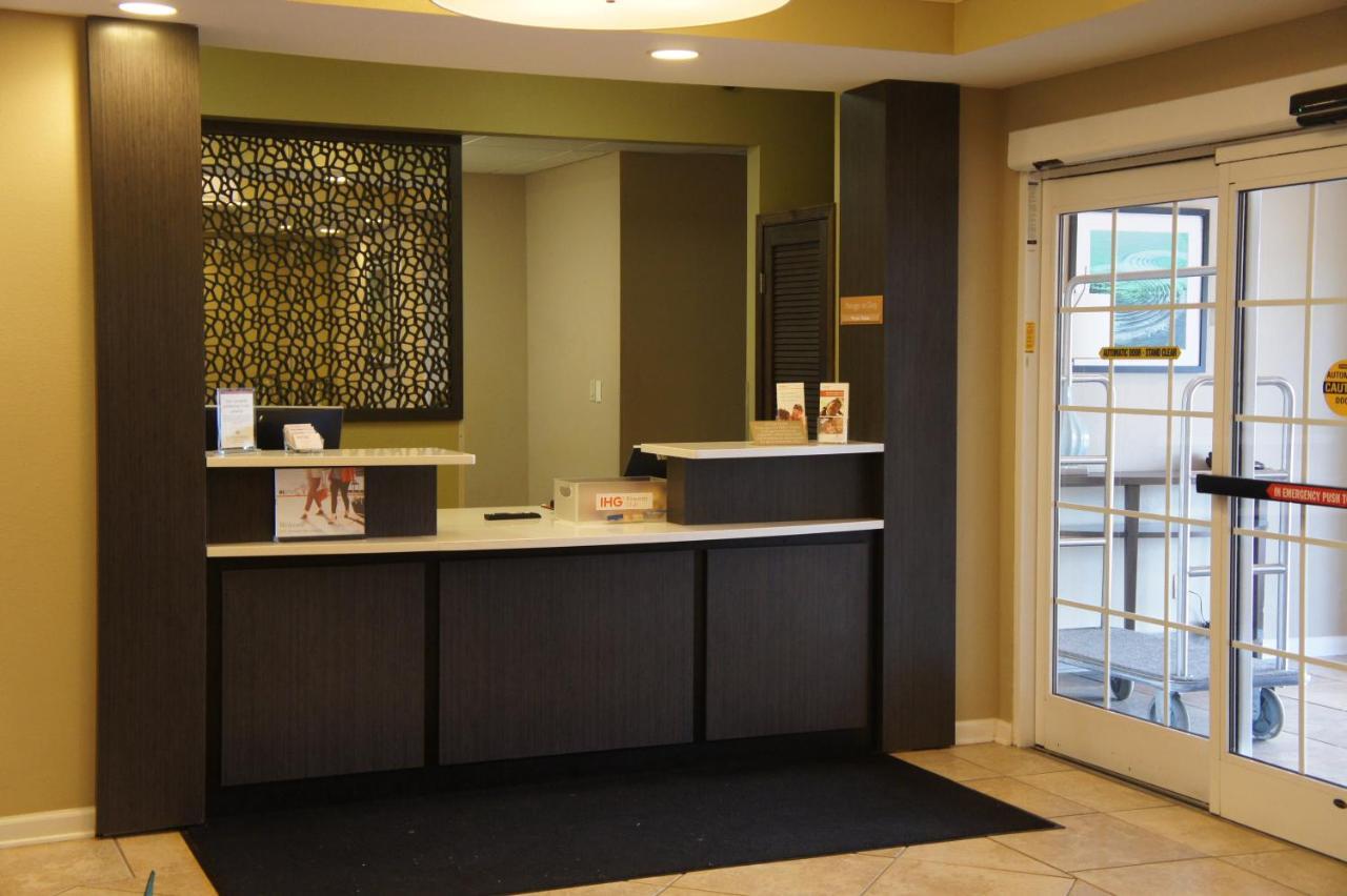 Candlewood Suites Clarksville By Ihg Exterior foto